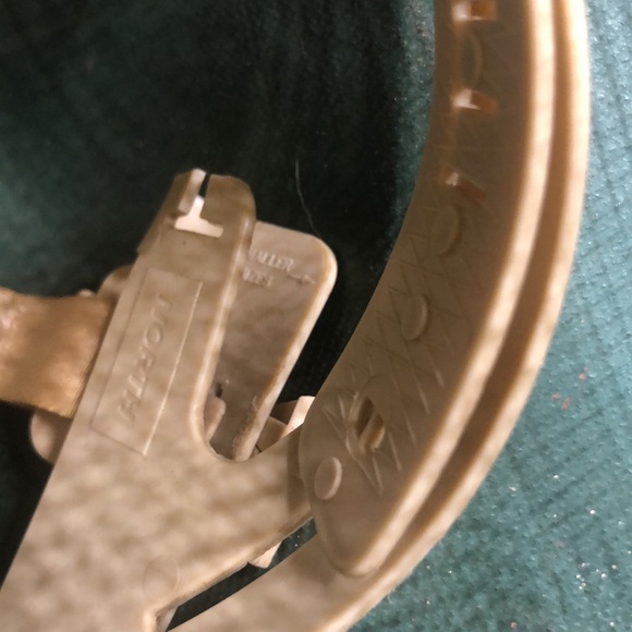 Vintage Beekeeping Hat and Veil - Picture 6 of 9